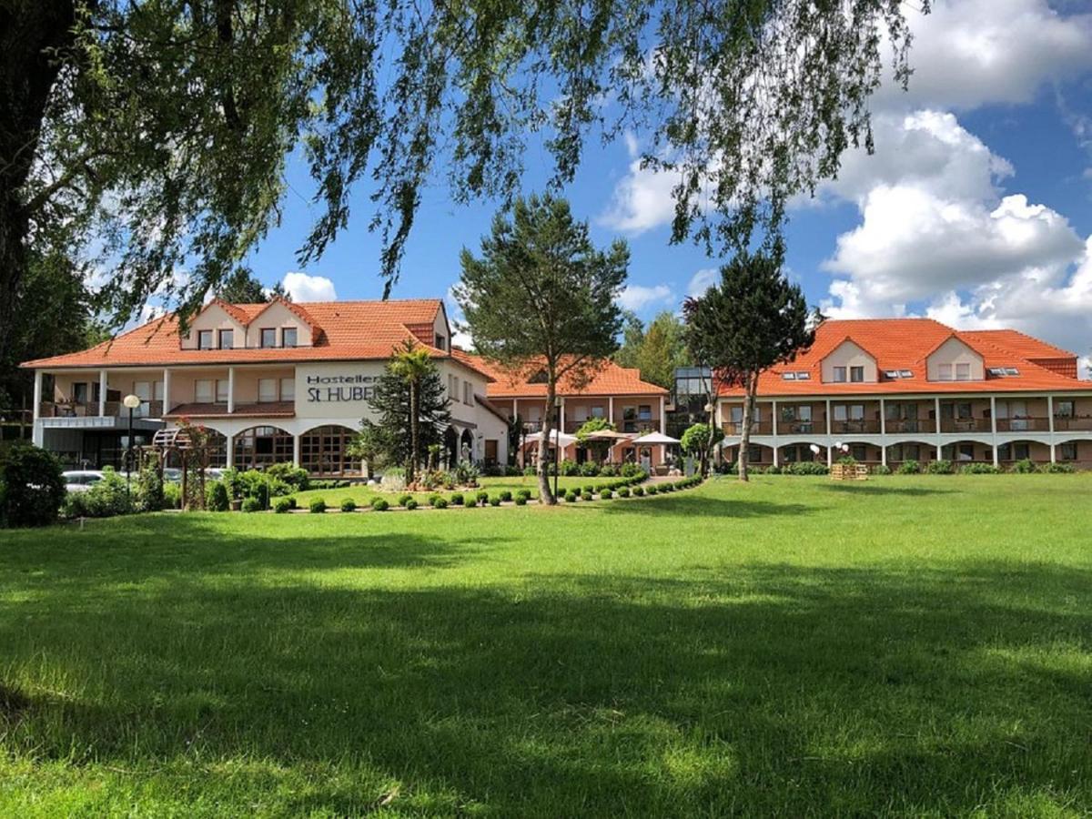 Hotel Saint-Hubert Hambach ภายนอก รูปภาพ